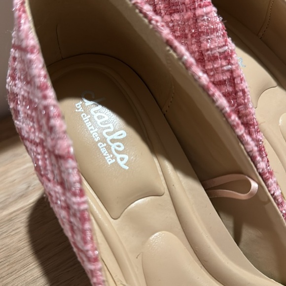 Charles David pink tweed kitten heel pumps size 6 - Picture 4 of 8